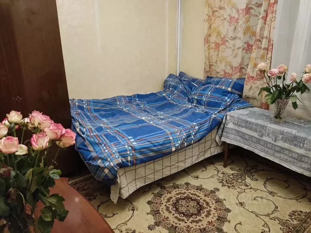 Комната Москва ул. Героев Панфиловцев, 19 - Фото 1