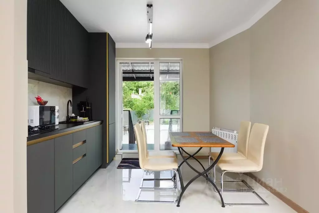 Дом в Ставропольский край, Пятигорск ул. Федько, 34 (100 м) - Фото 2