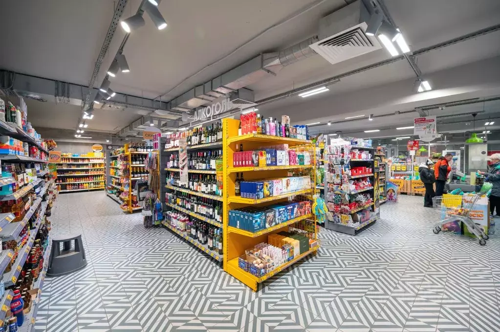 Помещение свободного назначения в Свердловская область, Екатеринбург ... - Фото 1