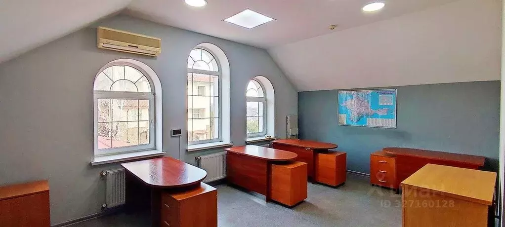 Офис в Крым, Симферополь ул. Куйбышева, 185 (82 м) - Фото 1