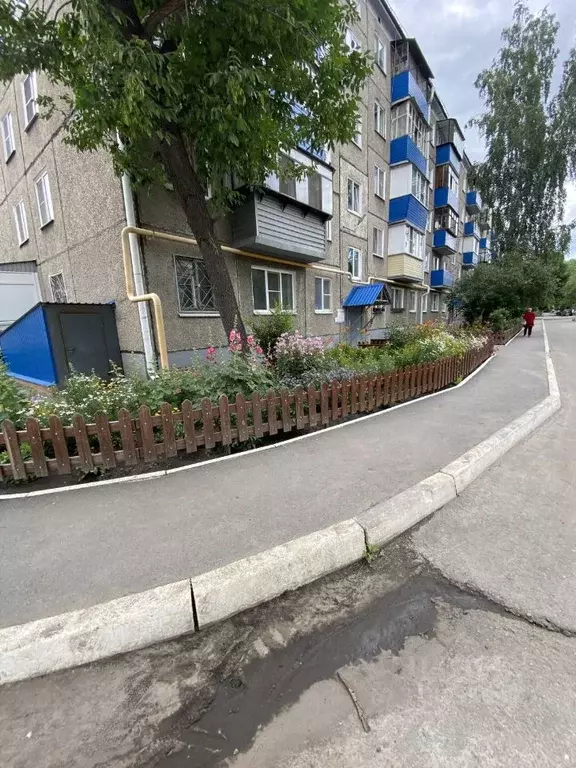 2-к кв. Курганская область, Курган ул. Дзержинского, 30 (44.0 м) - Фото 0