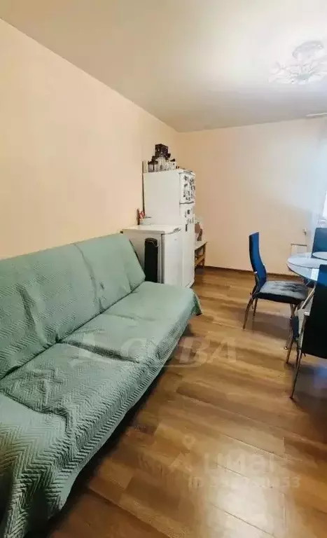 2-к кв. Тюменская область, Тюмень ул. Василия Гольцова, 10 (69.2 м) - Фото 2