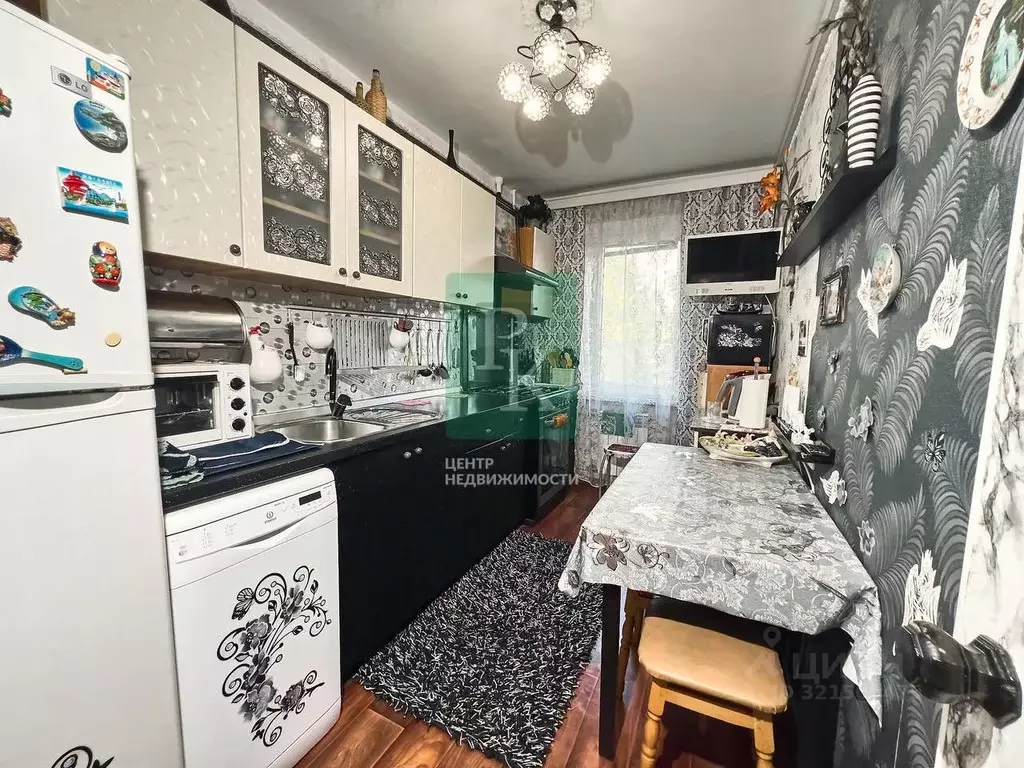 3-к кв. Севастополь просп. Героев Сталинграда, 36 (67.4 м) - Фото 0