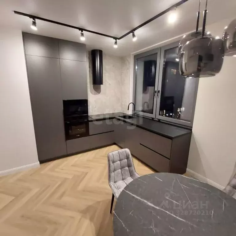 2-к кв. Татарстан, Казань ул. Алексея Козина, 8 (65.0 м) - Фото 1