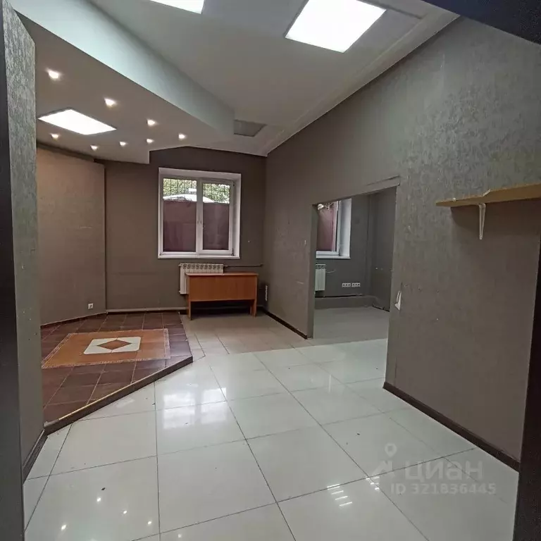 Офис в Иркутская область, Иркутск ул. Рабочего Штаба, 1/2 (117 м) - Фото 1