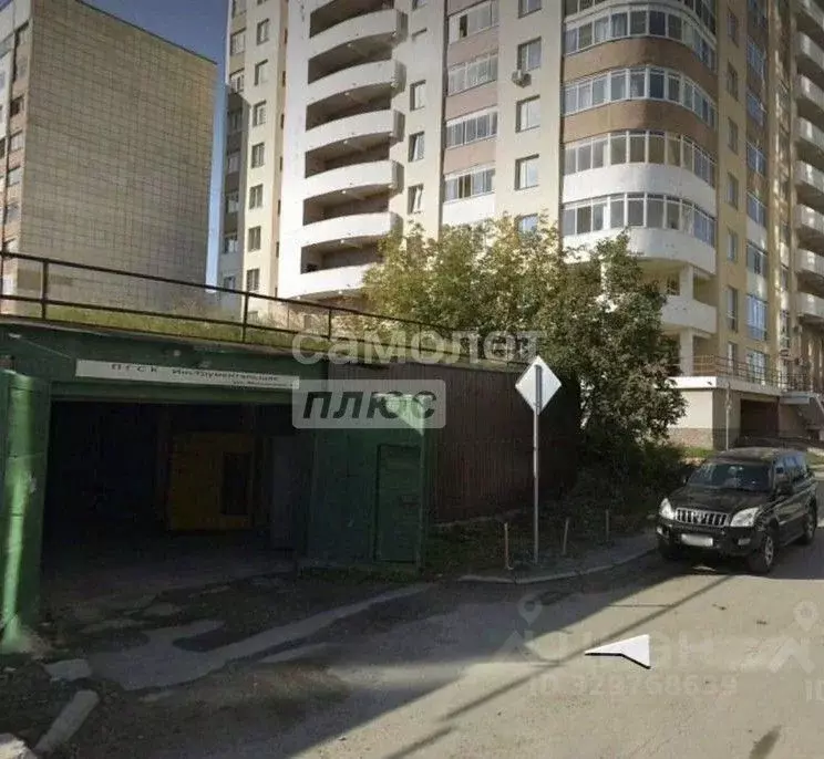 Гараж в Свердловская область, Екатеринбург ул. Машинная, 5А (20 м) - Фото 2