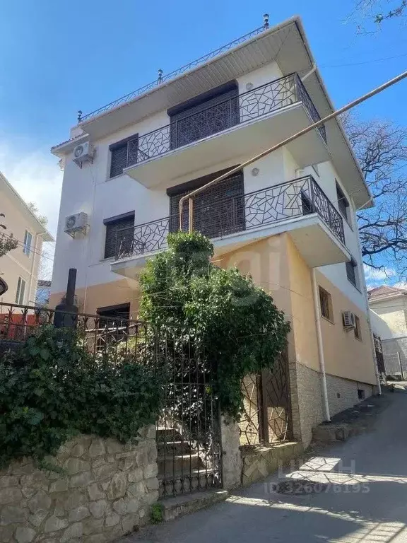 Дом в Крым, Ялта муниципальный округ, Ливадия пгт пер. Батурина, 3А ... - Фото 1