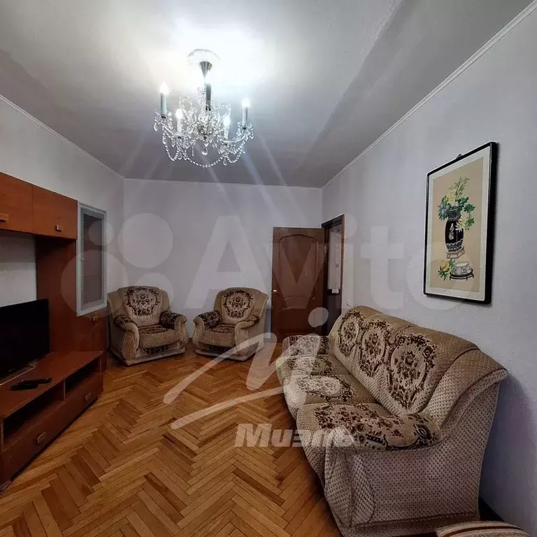 2-к. квартира, 54 м, 5/5 эт. - Фото 0
