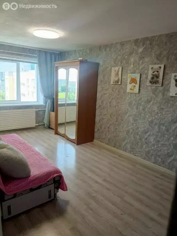 3-комнатная квартира: Курган, жилой район Заозёрный, 2-й микрорайон, ... - Фото 1