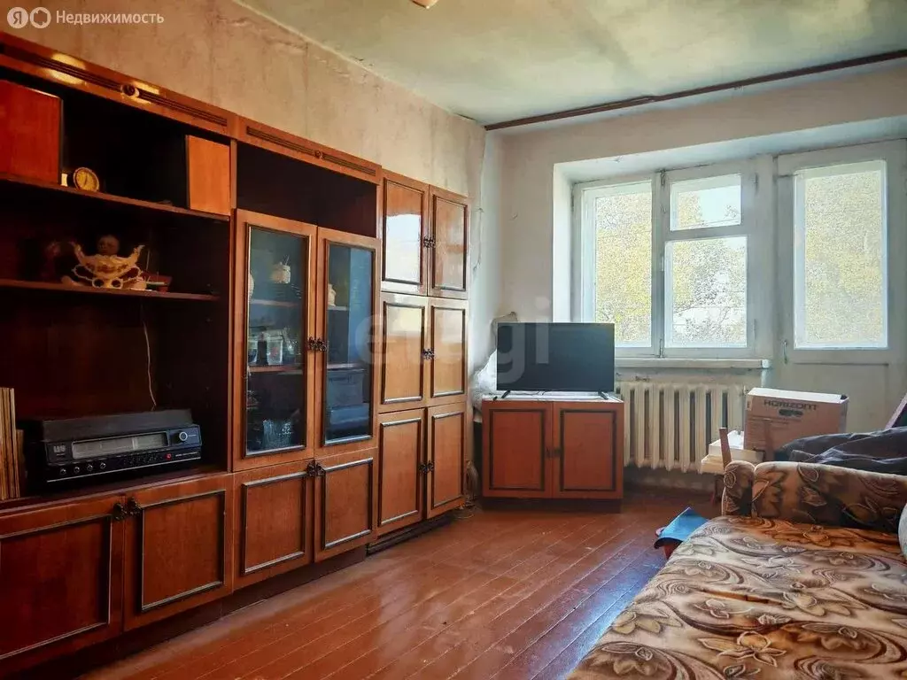 3-комнатная квартира: Арсеньев, Ленинская улица, 39 (61 м) - Фото 1