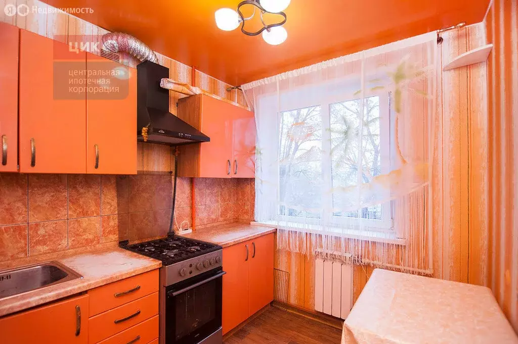 2-комнатная квартира: Рязань, улица Новосёлов, 17к2 (48 м) - Фото 1