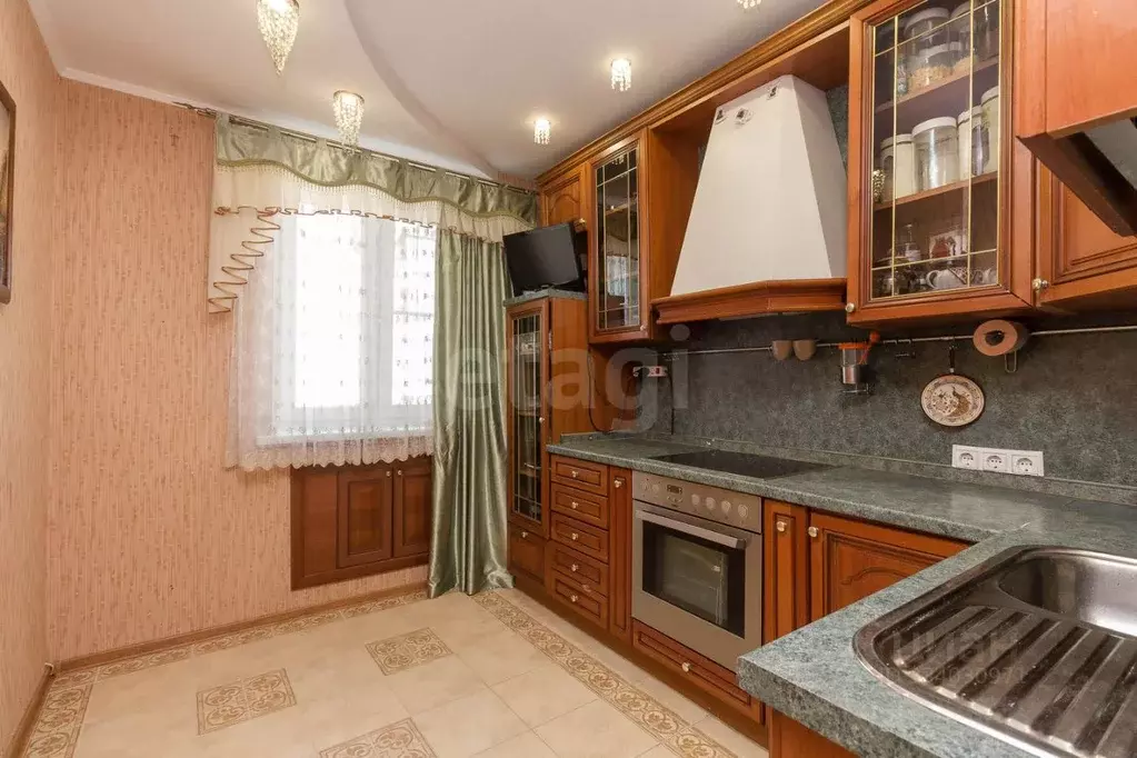 3-к кв. Тюменская область, Тюмень Садовая ул., 107 (60.0 м) - Фото 1
