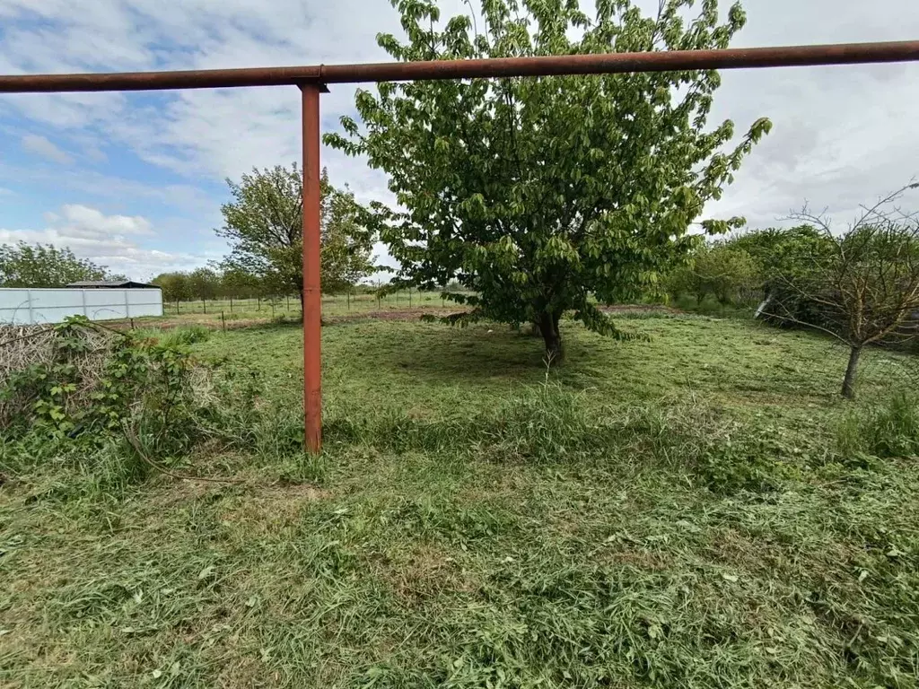 Участок в Краснодарский край, Динской район, Новотитаровская ст-ца ... - Фото 2