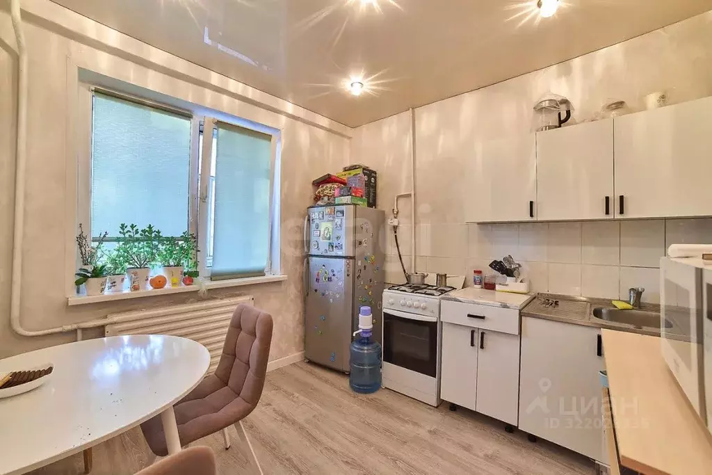 2-к кв. Башкортостан, Стерлитамак ул. Имая Насыри, 2 (53.0 м) - Фото 0