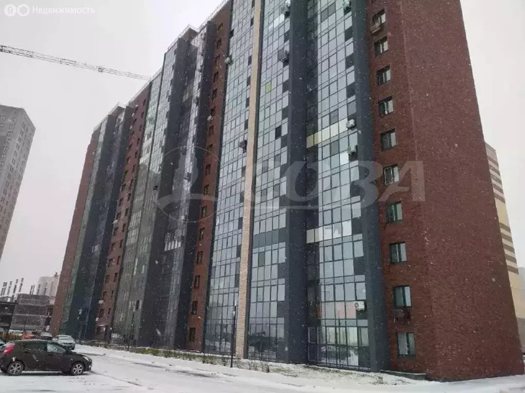 3-комнатная квартира: Тюмень, Алматинская улица, 12 (64.3 м) - Фото 2