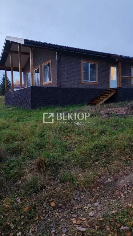 Дом в Костромская область, Красносельский район, Чапаевское с/пос, д. ... - Фото 1