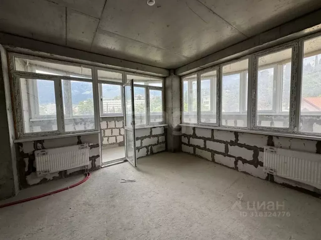 3-к кв. Крым, Ялта ул. Руданского, 21Б (74.64 м) - Фото 0