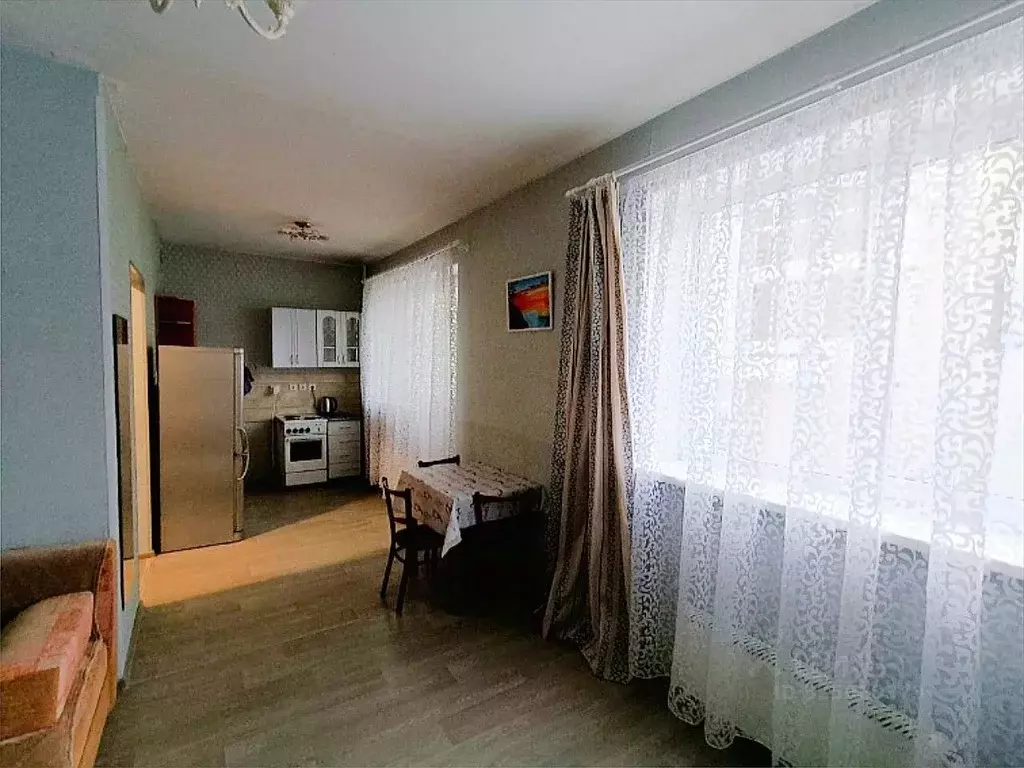 Студия Иркутская область, Иркутск Байкальская ул., 295/8 (30.0 м) - Фото 2