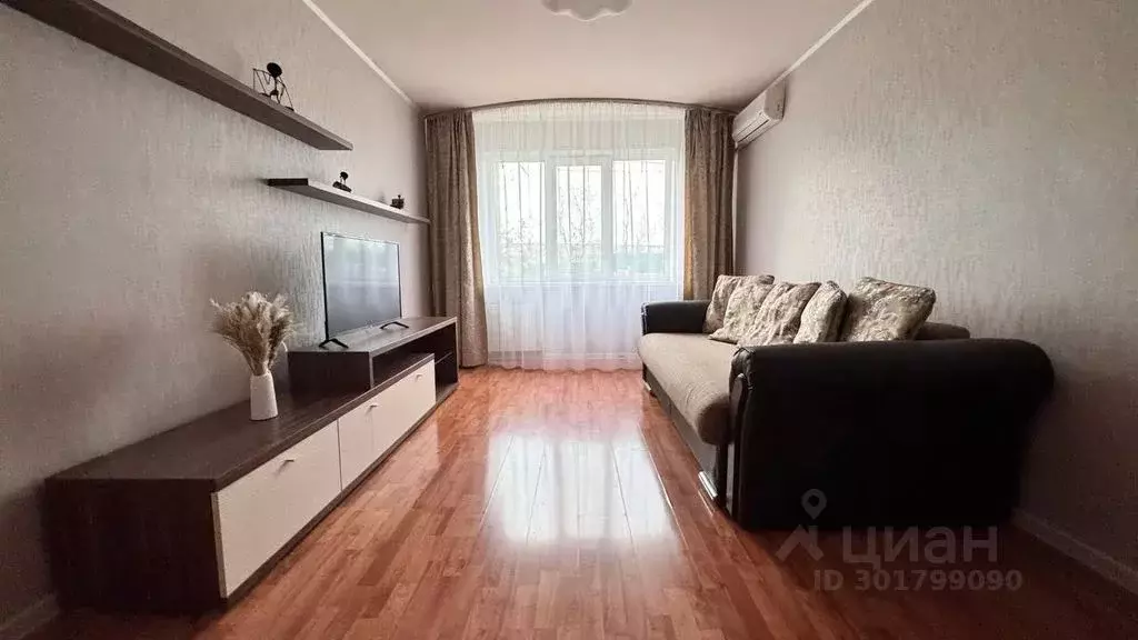 2-к кв. Приморский край, Владивосток ул. Нейбута, 47 (51.0 м) - Фото 0