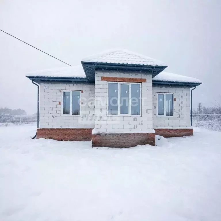 Дом в Курская область, Курский район, Пашковский сельсовет, Соловушка ... - Фото 1