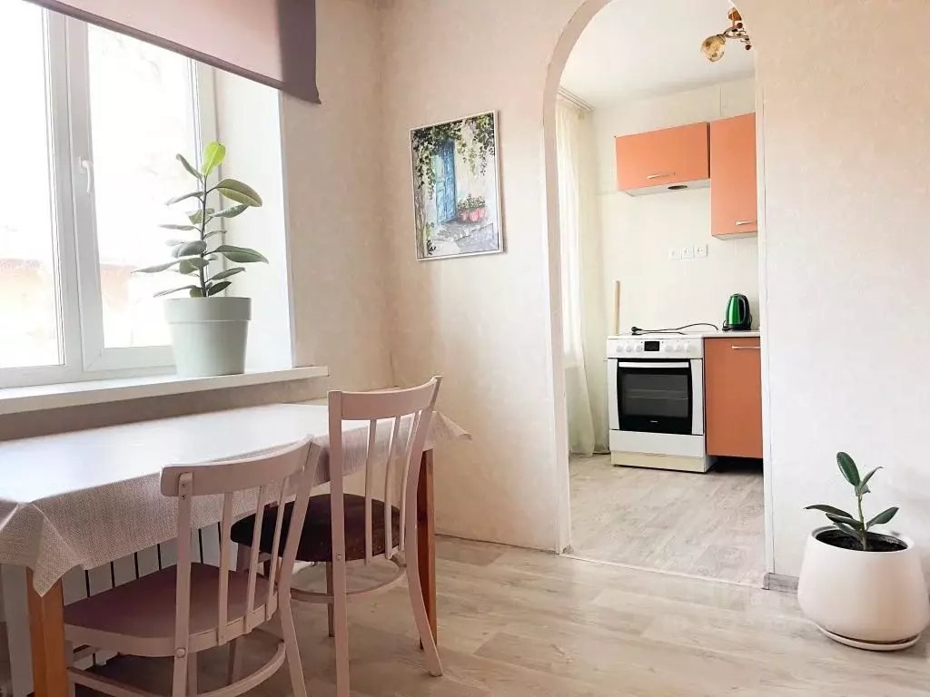 2-к кв. Приморский край, Уссурийск ул. Стаханова, 40Б (40.0 м) - Фото 0