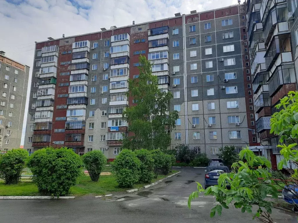 3-к кв. Челябинская область, Челябинск ул. Молодогвардейцев, 19А (69.6 ... - Фото 1