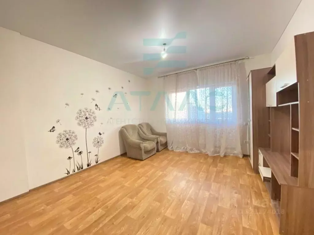 3-к кв. Крым, Симферопольский район, Гвардейское пгт ул. Острякова, 32 ... - Фото 2