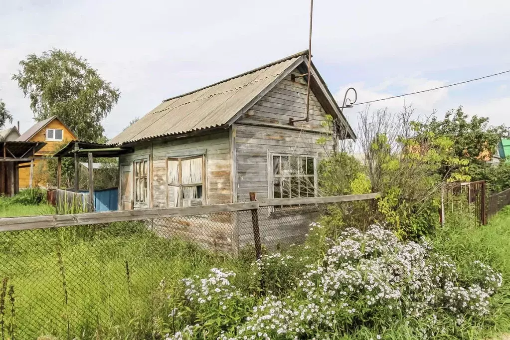 Дом в Тюменская область, Тюмень Автомобилист СНТ, ул. Вишневая (20 м) - Фото 1