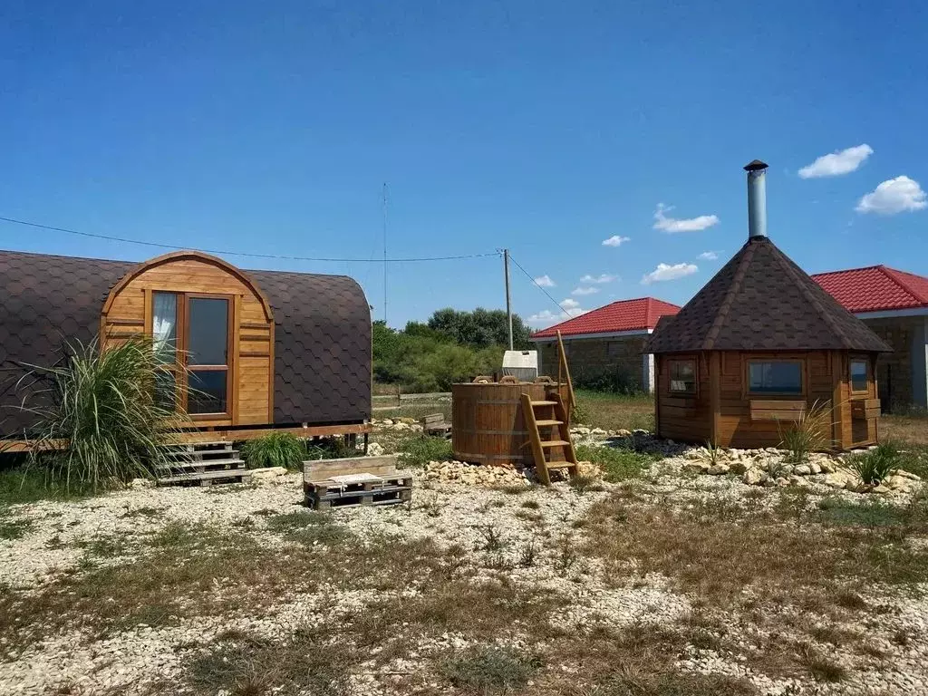 Дом в Крым, Черноморский район, Оленевское с/пос, с. Оленевка ул. ... - Фото 2