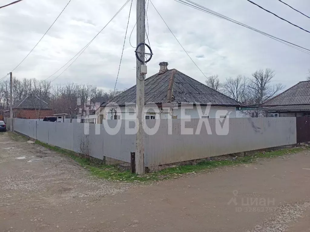 Дом в Краснодарский край, Апшеронск ул. 22-го Партсъезда, 41 (37 м) - Фото 1