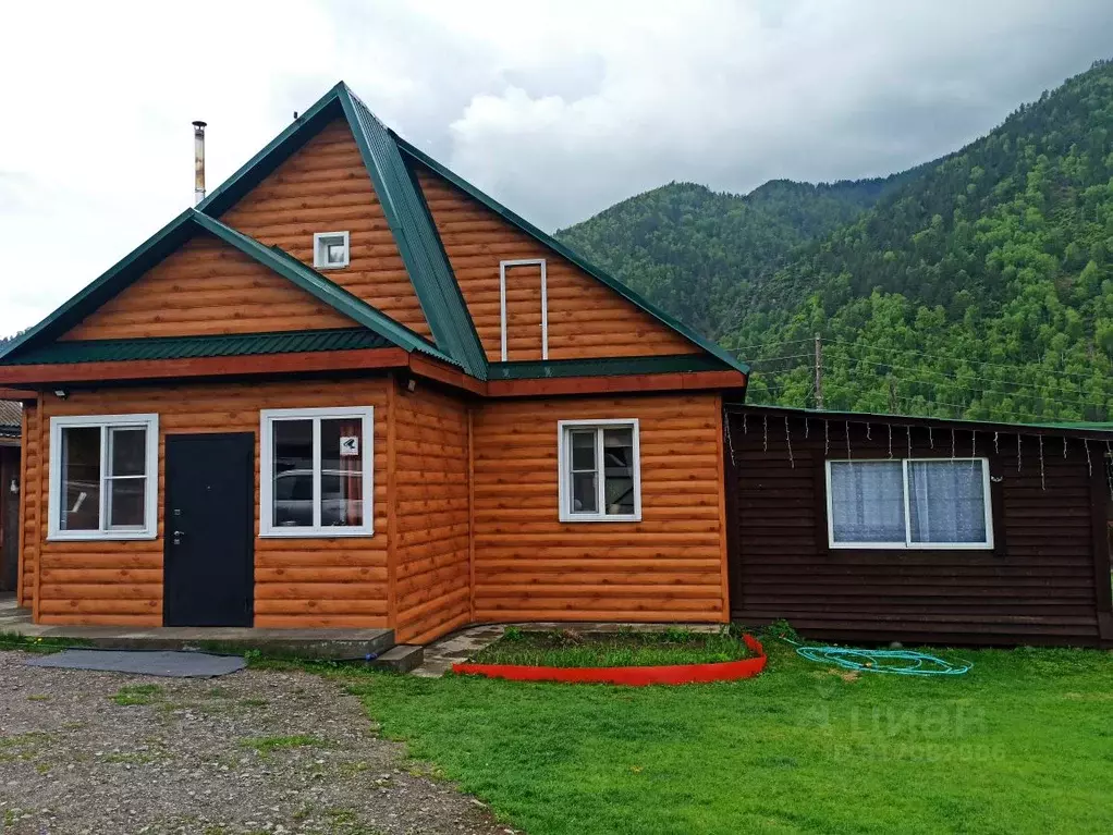 Дом в Алтай, Чемальский район, с. Чемал Лазурная ул., 3 (50 м) - Фото 0