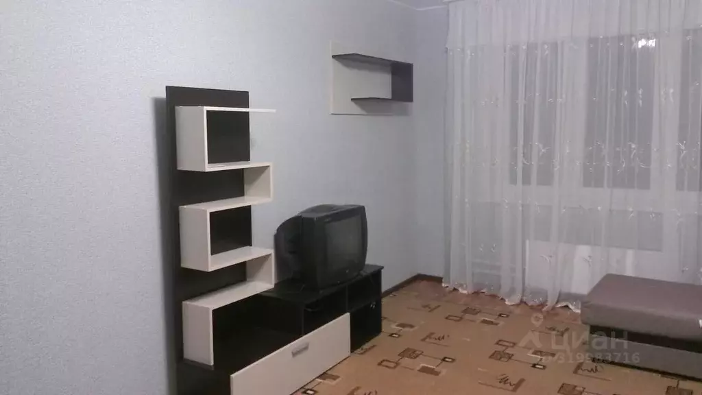 1-к кв. Астраханская область, с. Икряное ул. Советская, 34 (35.0 м) - Фото 1
