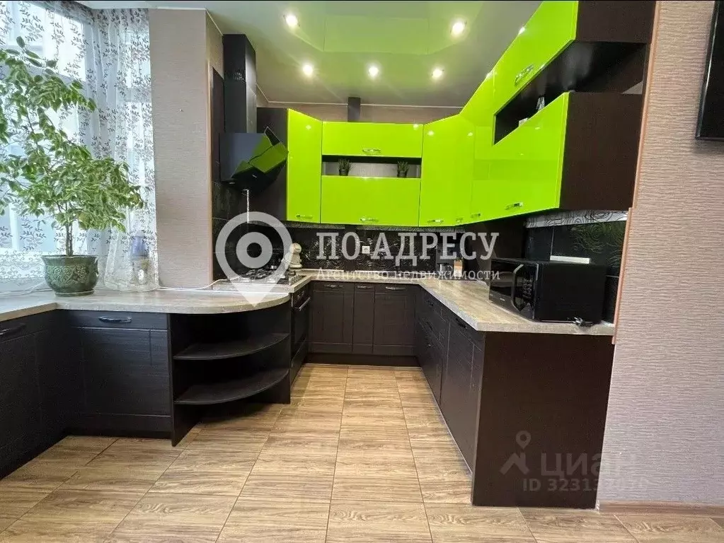 3-к кв. Саратовская область, Саратов ул. Имени Н.А. Некрасова, 43А ... - Фото 2