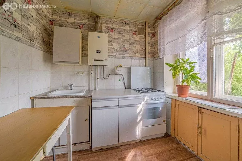 3-комнатная квартира: Пенза, улица Циолковского, 16 (54.1 м) - Фото 0