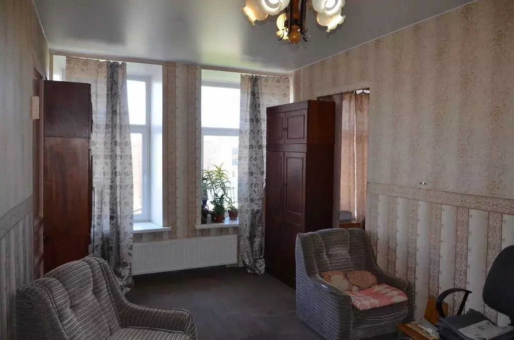 3-к кв. Санкт-Петербург 9-я Васильевского острова линия, 74 (61.5 м) - Фото 2