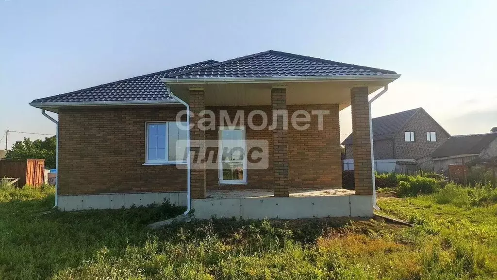 Дом в Липецкая область, Липецкий муниципальный округ, с. Подгорное ул. ... - Фото 1