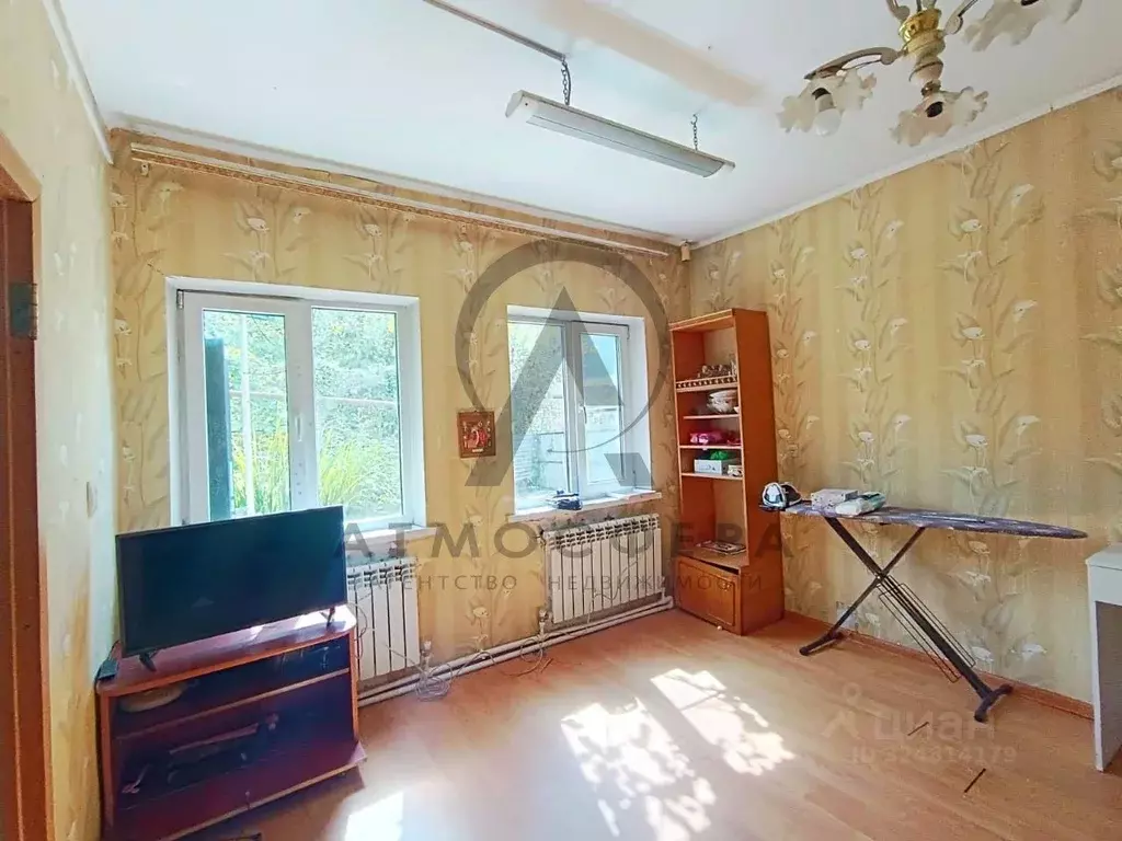 Дом в Краснодарский край, Хадыженск Апшеронский район, Самарская ул., ... - Фото 1