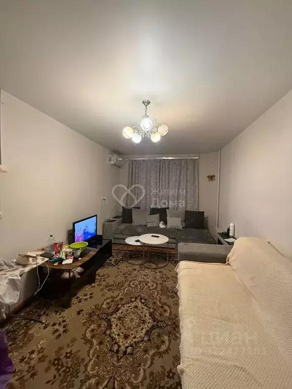 1-к кв. Волгоградская область, Волгоград Семь Ветров мкр, ул. ... - Фото 1