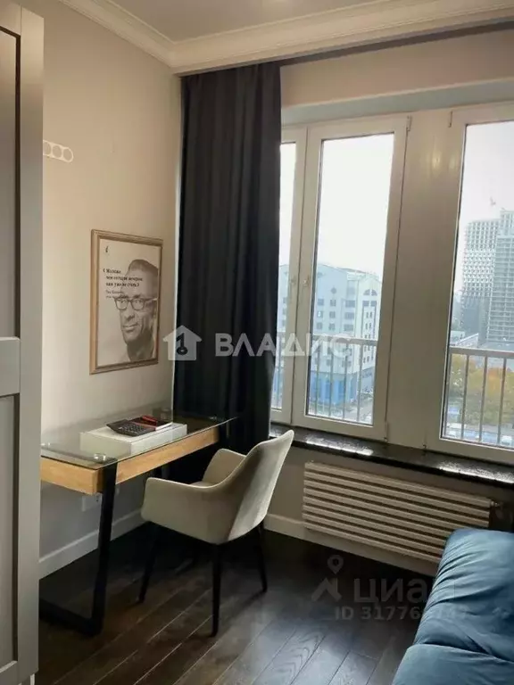 2-к кв. Москва Профсоюзная ул., 68к2 (71.5 м) - Фото 0