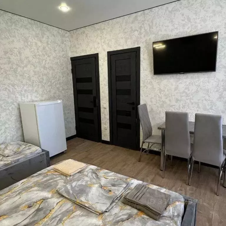 Комната Краснодарский край, Геленджик ул. Леселидзе, 5 - Фото 1