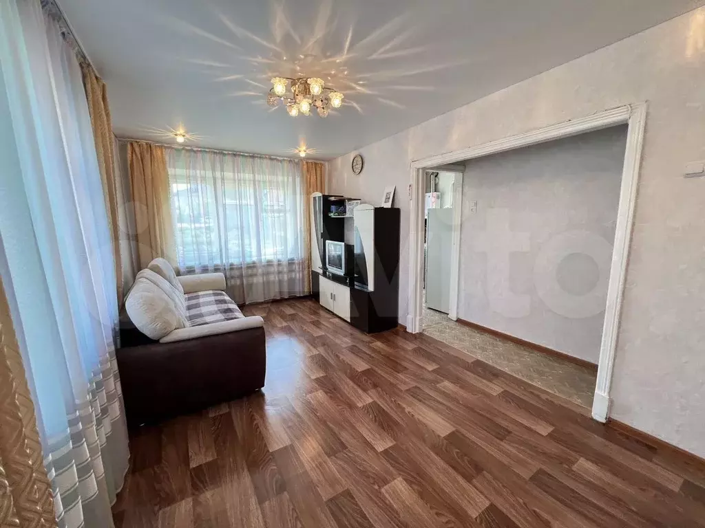 1-к. квартира, 31,6 м, 1/2 эт. - Фото 0
