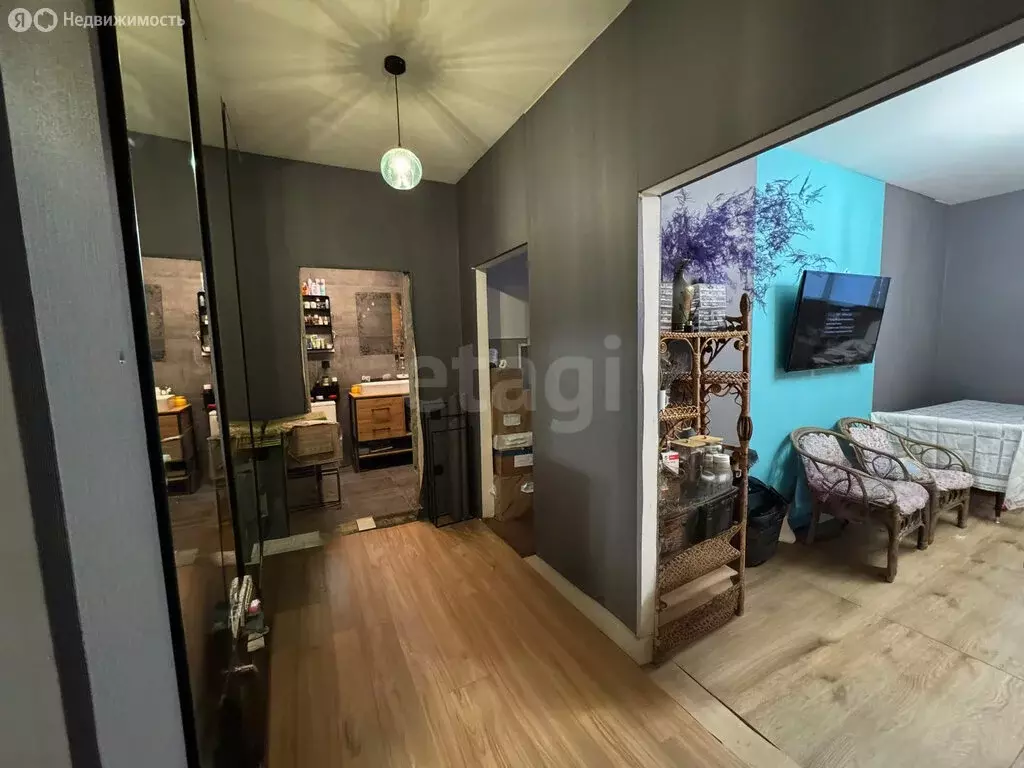 1-комнатная квартира: Каспийск, проспект М. Омарова, 8 (50 м) - Фото 2