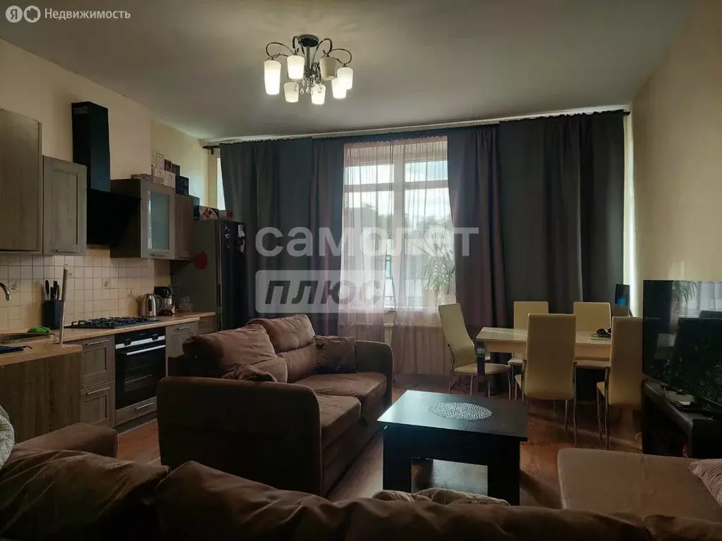 2-комнатная квартира: Малоярославец, улица Медвежья Поляна, 1к2 (59.5 ... - Фото 0