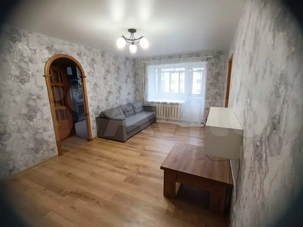 2-к. квартира, 45 м, 2/5 эт. - Фото 0