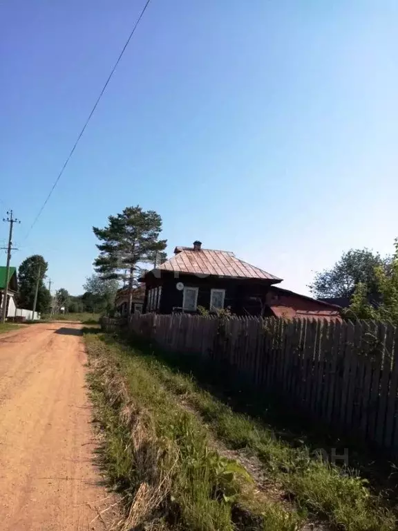 Дом в Пермский край, Юсьвинский муниципальный округ, пос. Пожва ул. ... - Фото 0