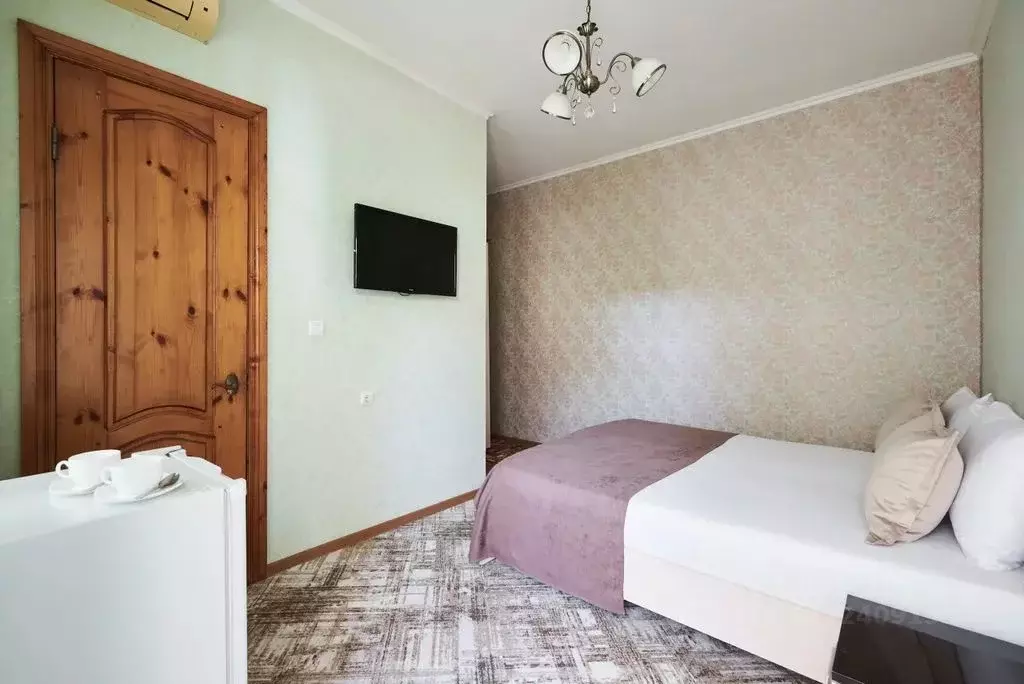 Комната Краснодарский край, Сочи ул. Свердлова, 29 - Фото 1