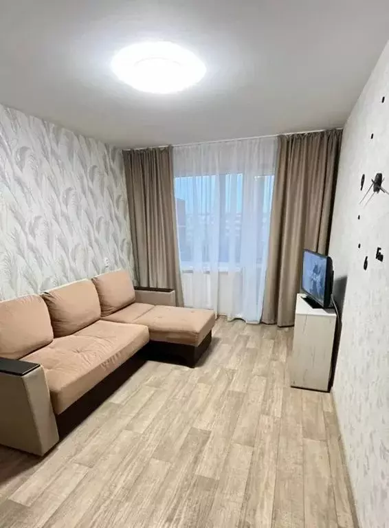 1-к кв. Псковская область, Псков Западная ул., 12 (32.0 м) - Фото 0