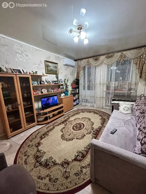 3-комнатная квартира: Орск, микрорайон Новый город, Широкая улица, 11 ... - Фото 1