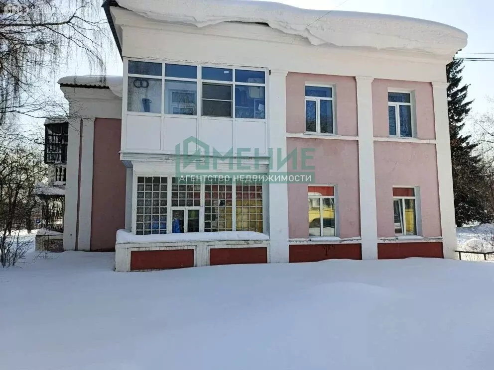 2-комнатная квартира: Ревда, улица Максима Горького, 6 (59.7 м) - Фото 1