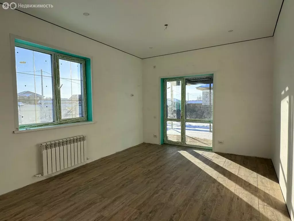 Дом в Омский район, посёлок Магистральный (60 м) - Фото 2